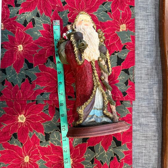 Santa Claus St. Nicholas Resin Figure ~10-1/2" Tall Excellent Condition - Picture 8 of 8